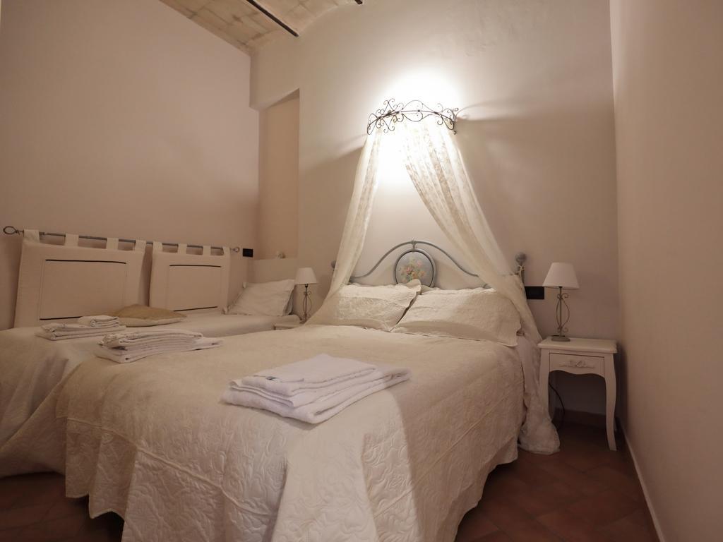 Residenza Raffaello Hotel Foligno Kültér fotó