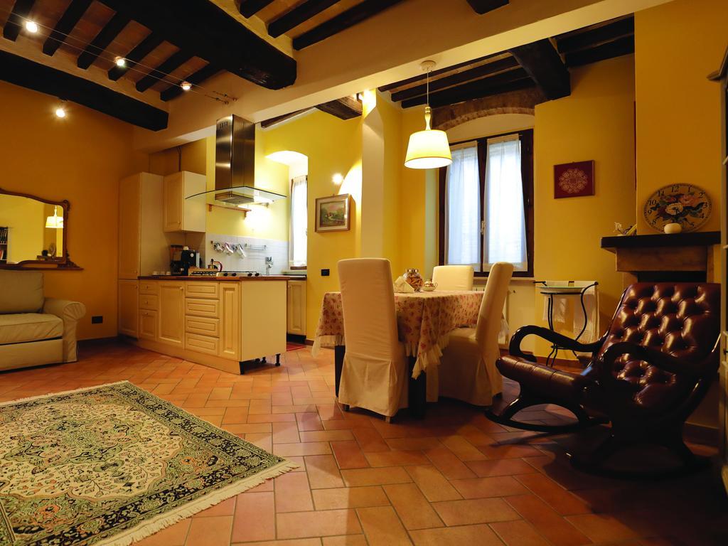 Residenza Raffaello Hotel Foligno Kültér fotó